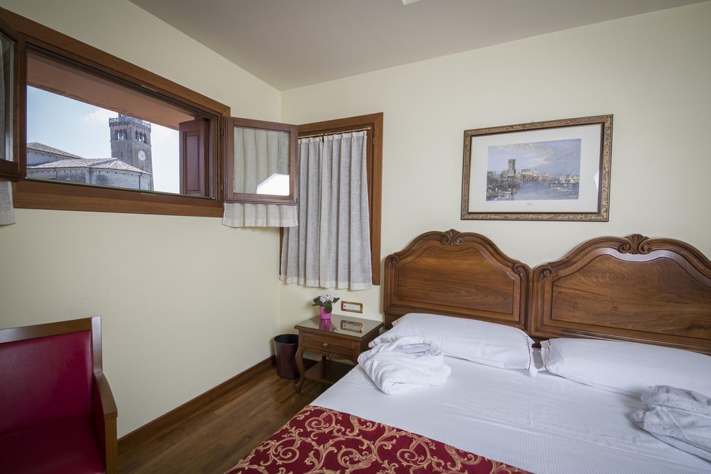 Hotel Spessotto Portogruaro Exterior photo